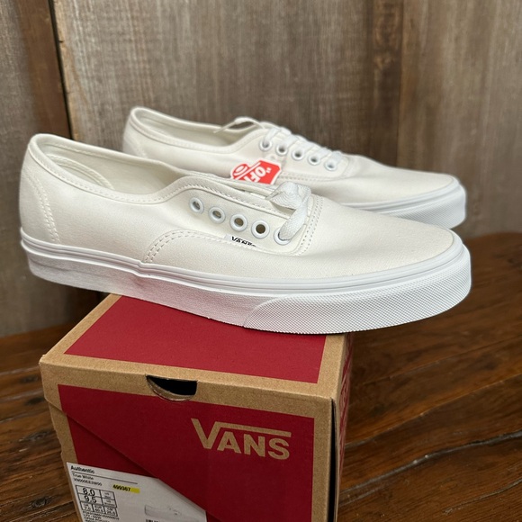 Vans Authentic True White Low-top Sneaker Shoe Size 9.5 US Women / 8.0 US Men - Picture 11 of 16